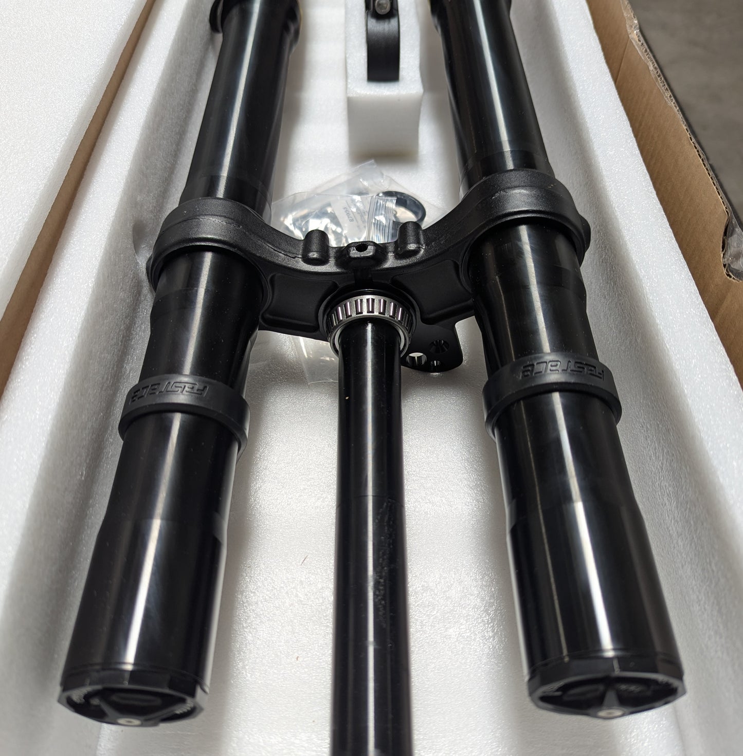 Fast Ace e-Moto Coil Fork, 200mm Travel, 20x110 Axle, ALX13RC, E-Ride Pro, Surron LB, Talaria MX (Universal Fit)