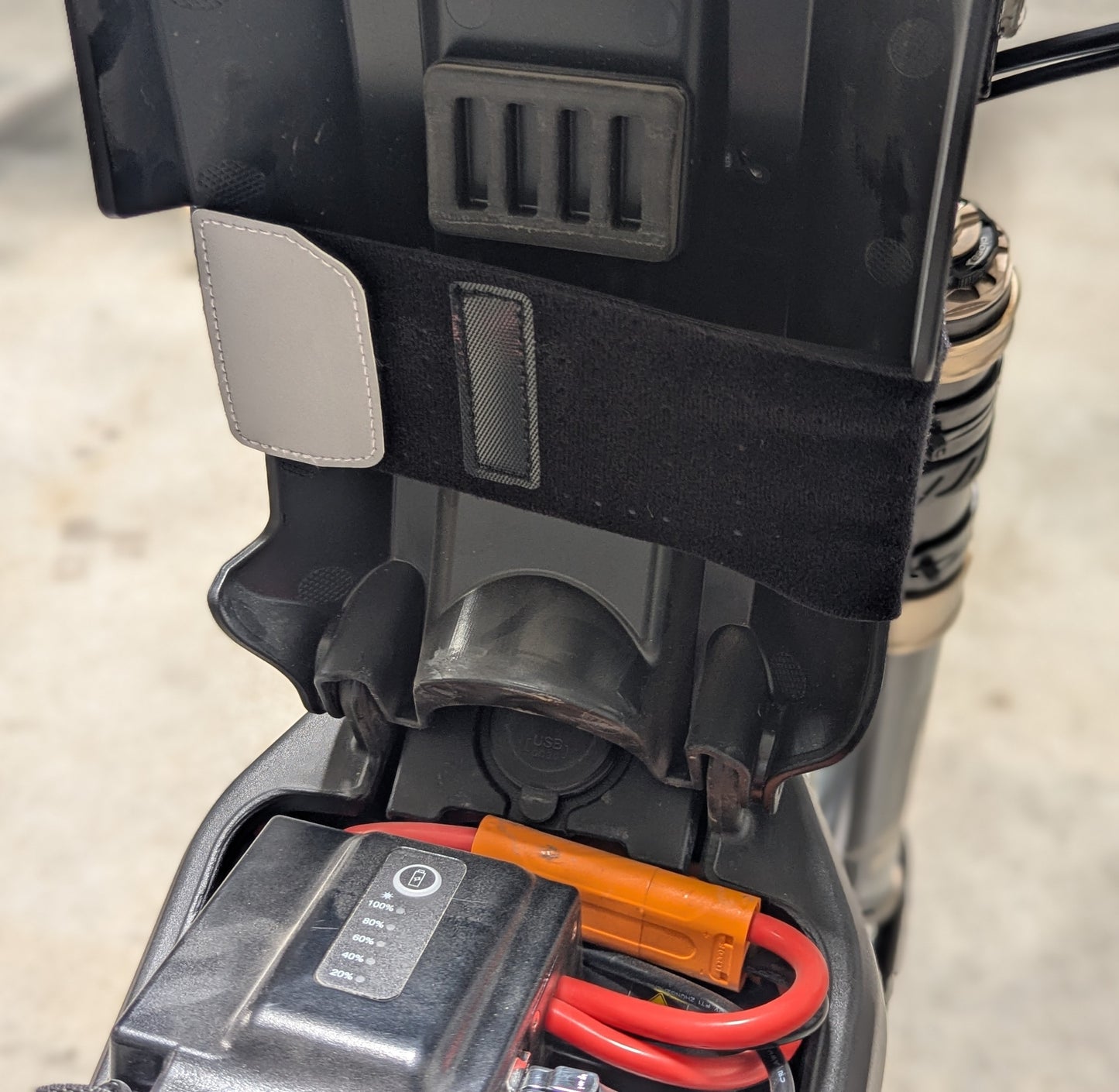 e-Moto Accessory / Cell Phone Bag, Battery-Lid Velcro Strap, E-Ride Pro
