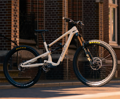 Zerode Shadow (pre-order), Complete Build, 170/160mm